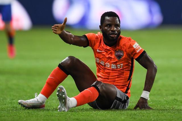 【中超】王上源造险深圳半场0射门 深圳0比0平河南